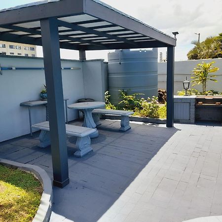 Sea Breeze Shelly Beach Exterior photo