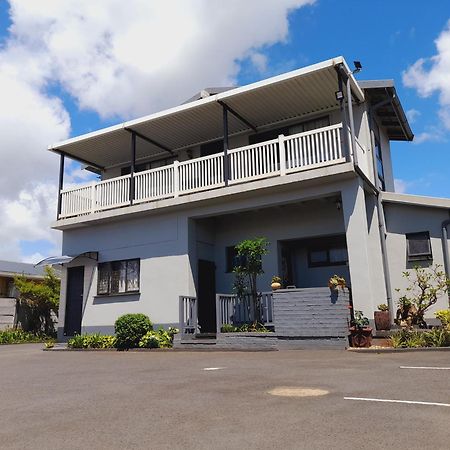 Sea Breeze Shelly Beach Exterior photo