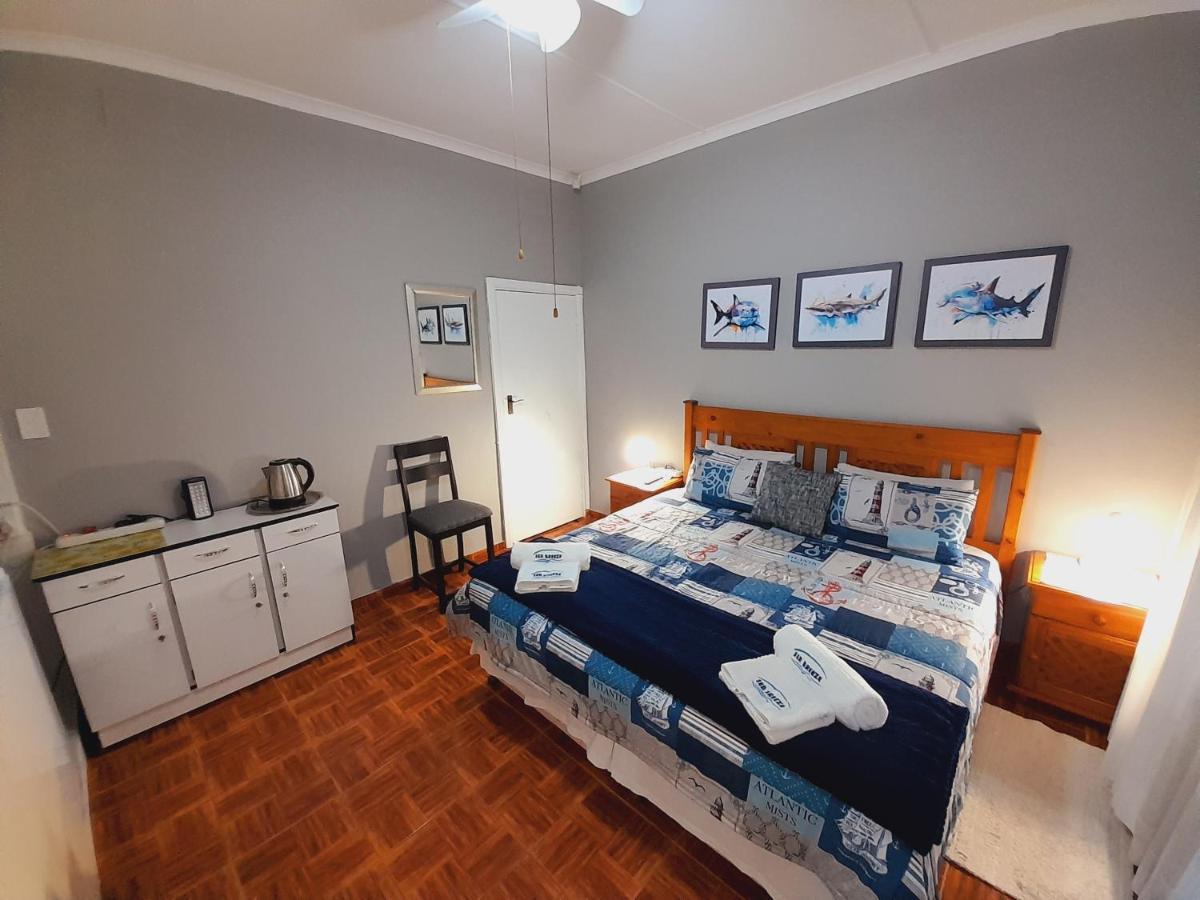 Sea Breeze Shelly Beach Exterior photo